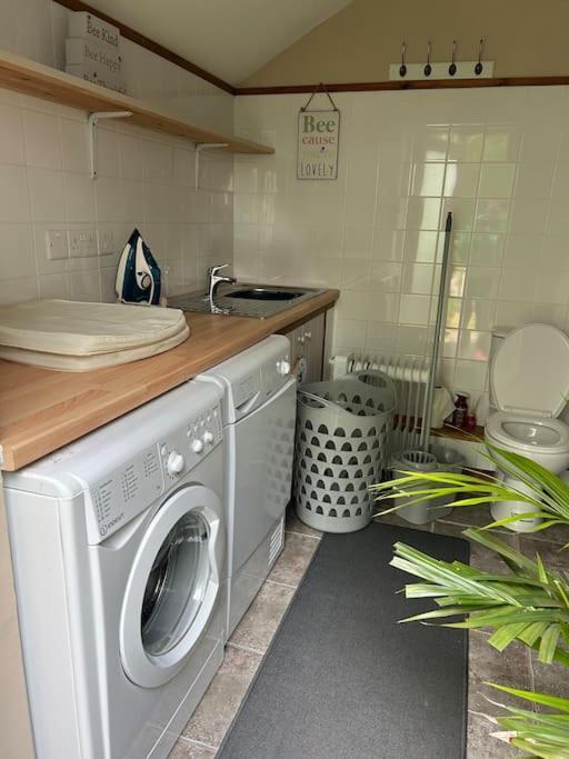 Syn Y Nant Apartment Llangorse Екстериор снимка