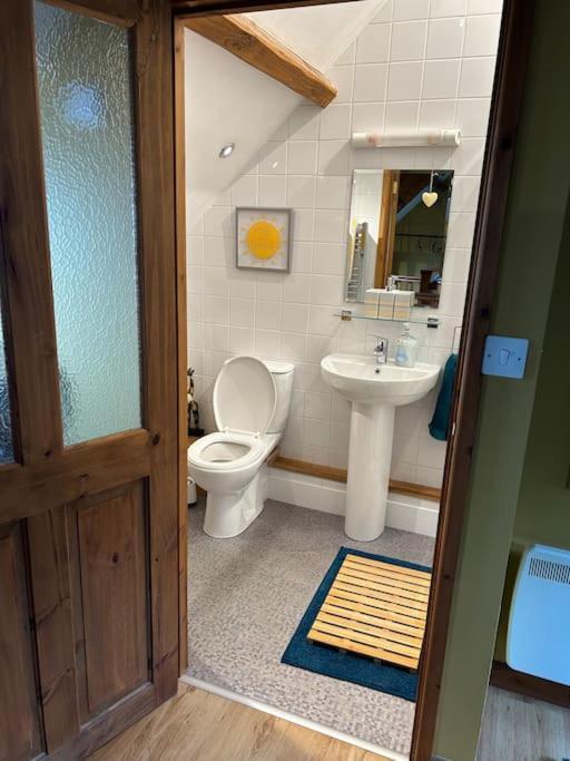 Syn Y Nant Apartment Llangorse Екстериор снимка